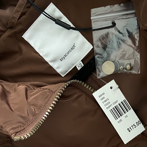 SOLD - Picture 3 of 4